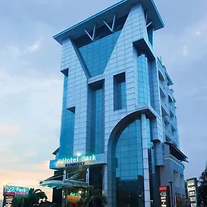 パーク レジデンシー **** Kochi