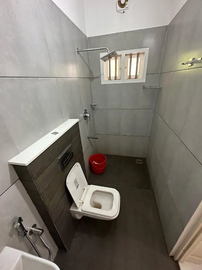 Oyo Flagship Pearl Retreat Hotel Kochi 3*,